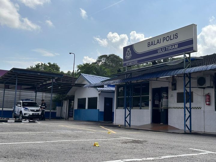 IN BRIEF: Ulu Tiram Family Charged for Promoting IS Ideology