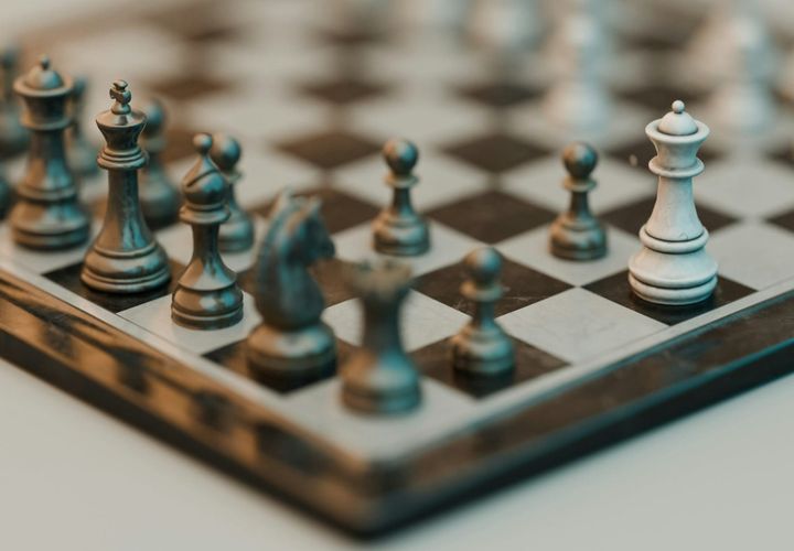 On Cultivating Analysts