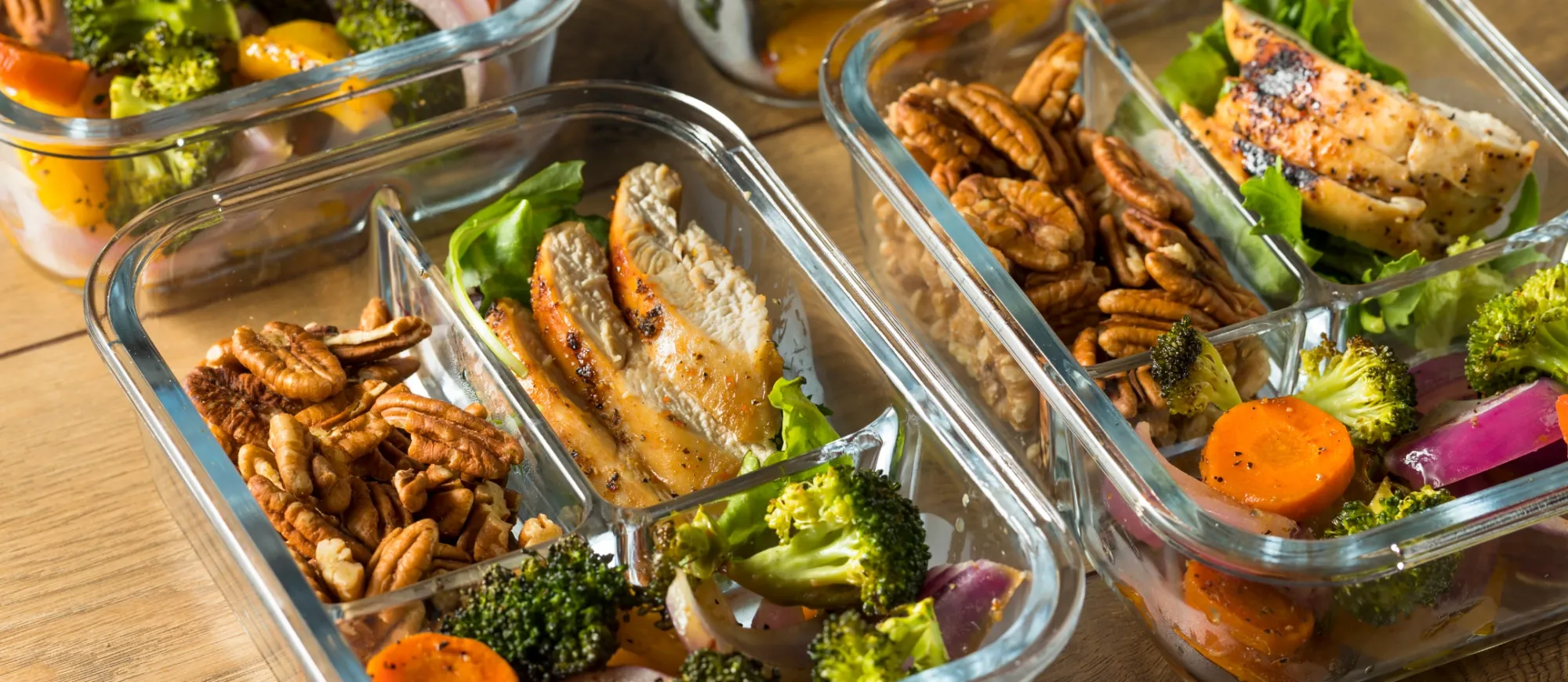 Meal Prep Boxen für eine gesunde Ernährung im Pflegedienst