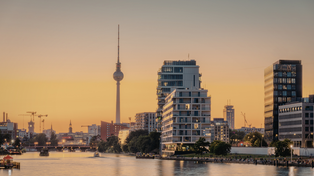 Krankenschwester in Berlin: Julias Weg zum neuen Job