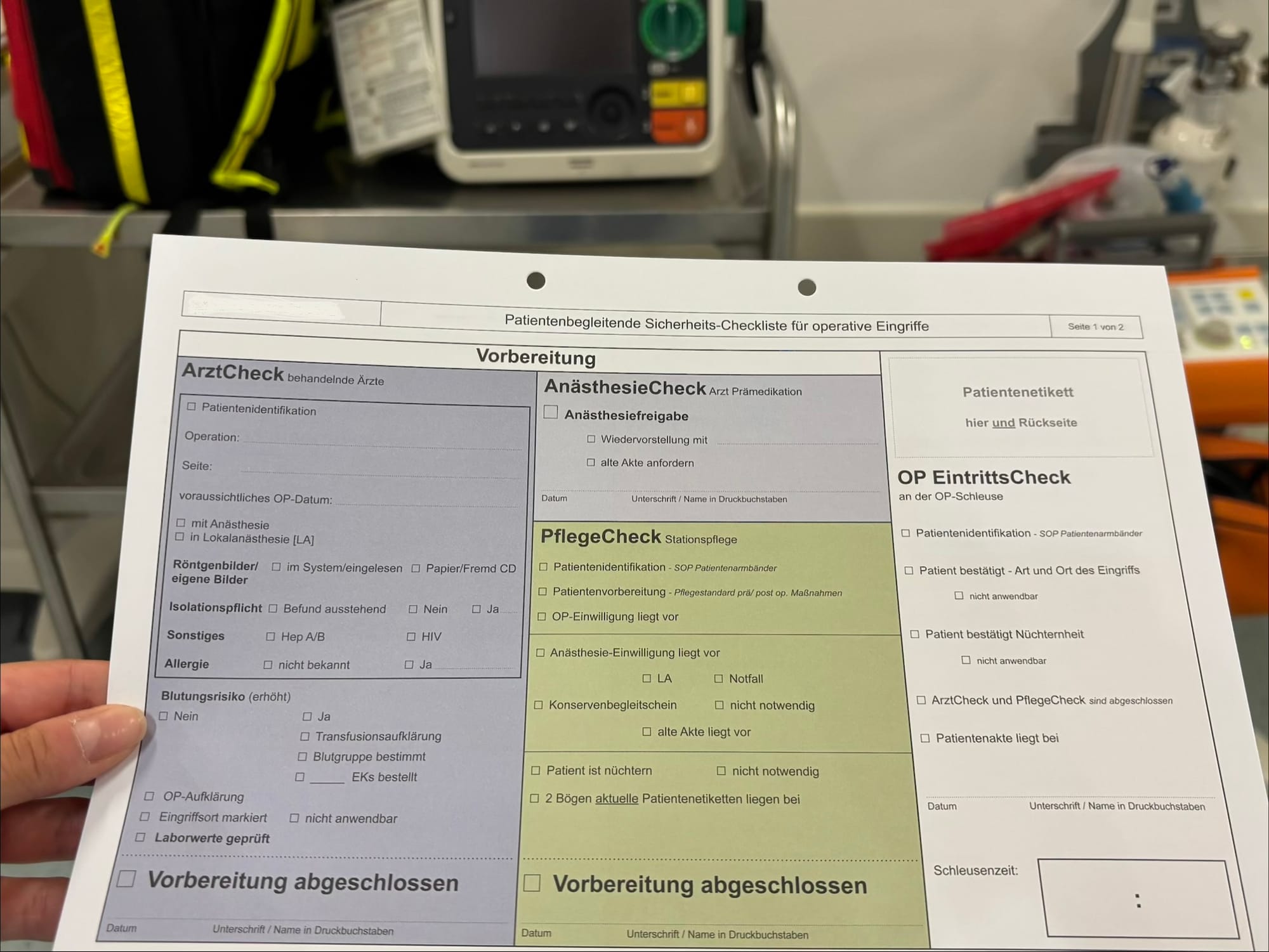 Patientenbegleitende Sicherheits-Checkliste für operative Eingriffe.
