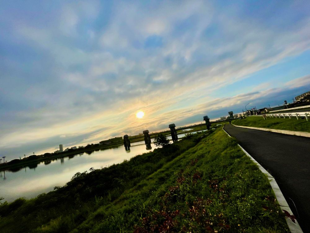 Tangy Tuesday Touring