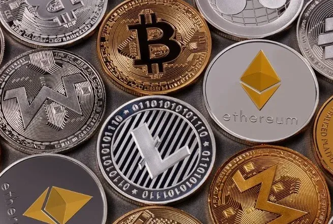 O que é contrato inteligente? Possui vulnerabilidades? Qual a diferença entre contrato inteligente e contrato tradicional?