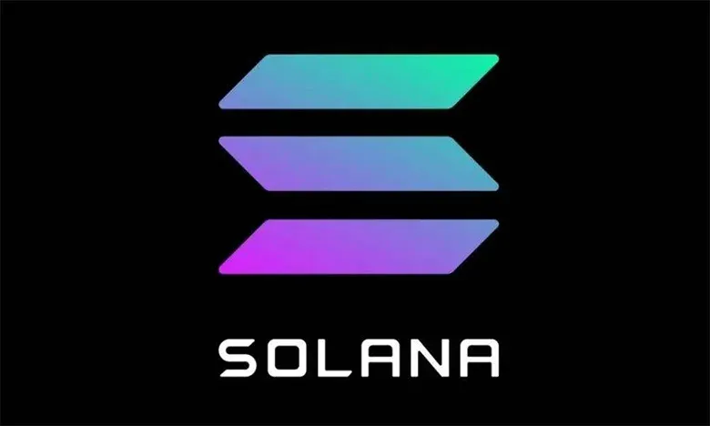 Solana 徽标与2025 年价格走势折线图