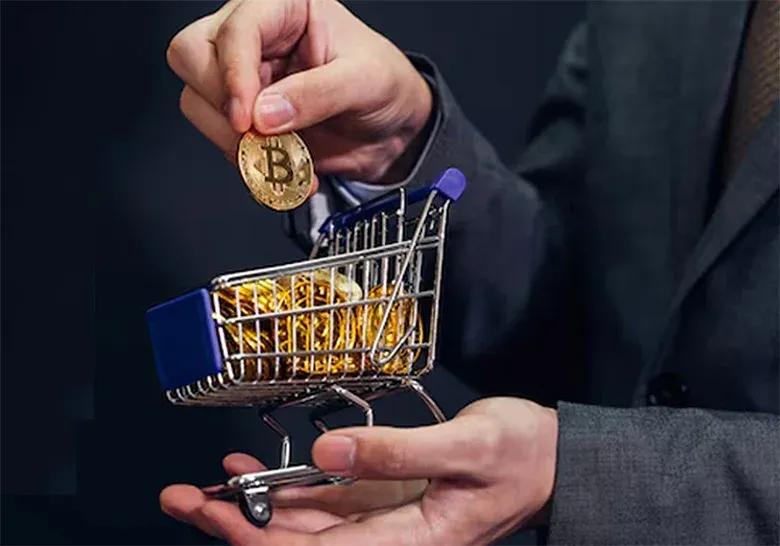 Iconos de cinco criptomonedas mostrados en paralelo