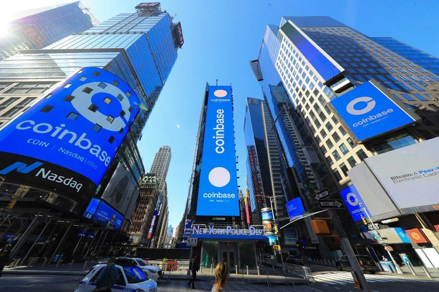Coinbase 标志与2021年4月14日上市公告