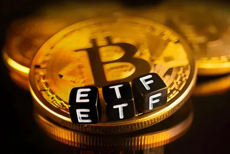 Análise de mercado de novembro de 2025: venda de Bitcoin (BTC), alta de metais preciosos e dinâmica do mercado de ações