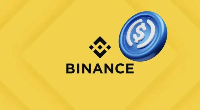 Pantalla de trading de Binance que muestra la entrada para comprar USDC
