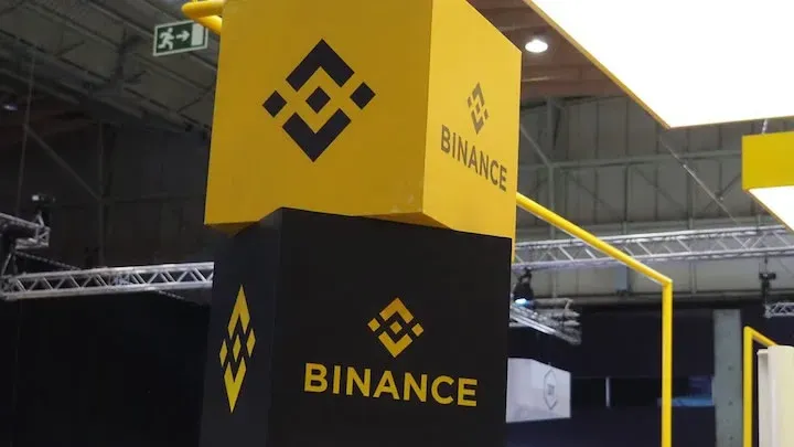Comprar USDT com Alipay pode bloquear o cartão? Tutorial seguro de compra de USDT no aplicativo Binance para evitar bloqueio de cartão