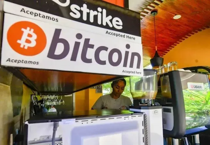 手机钱包展示比特币闪电支付界面