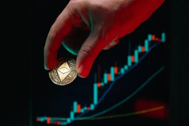 Gráfico de barras comparativo de tarifas entre la red principal de Ethereum y Layer 2