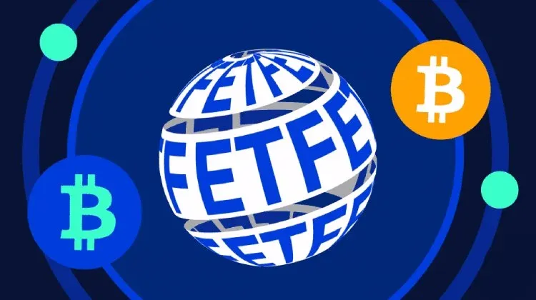 比特币价格曲线与ETF基金净值对比图