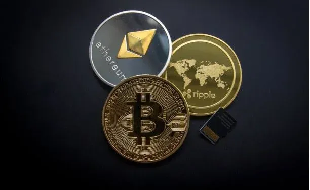 政府监管合规税务风险示意图