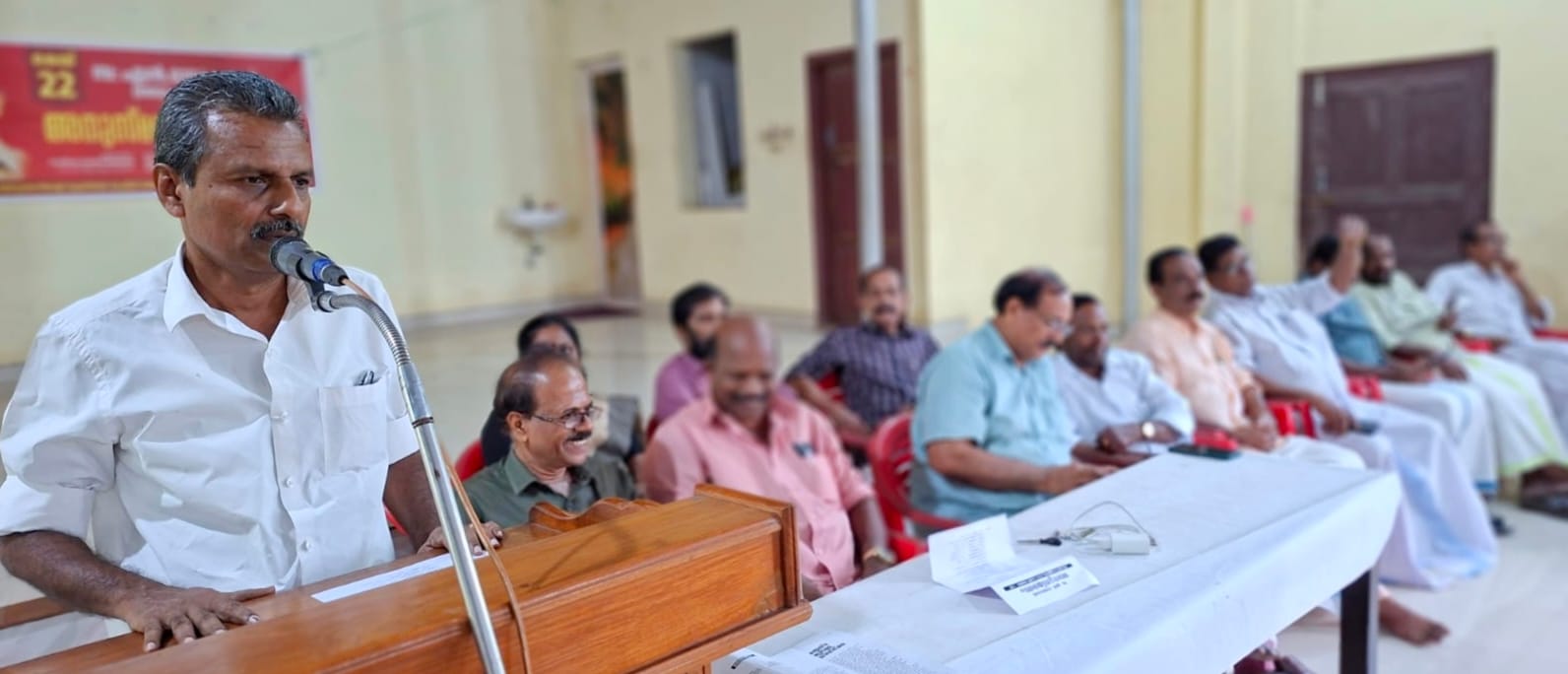 കോക്രോച്ച് ജനതാ പാർട്ടി രാജ്യത്തെ യുവതലമുറയുടെ ആത്മരോഷം: സുരേഷ്ബബു കൂത്തുപറമ്പ്