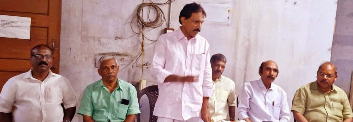 ആനുകൂല്യങ്ങളും അവകാശങ്ങളും തടഞ്ഞ് സര്‍ക്കാര്‍ പെന്‍ഷന്‍കാരെ വഞ്ചിക്കുന്നു