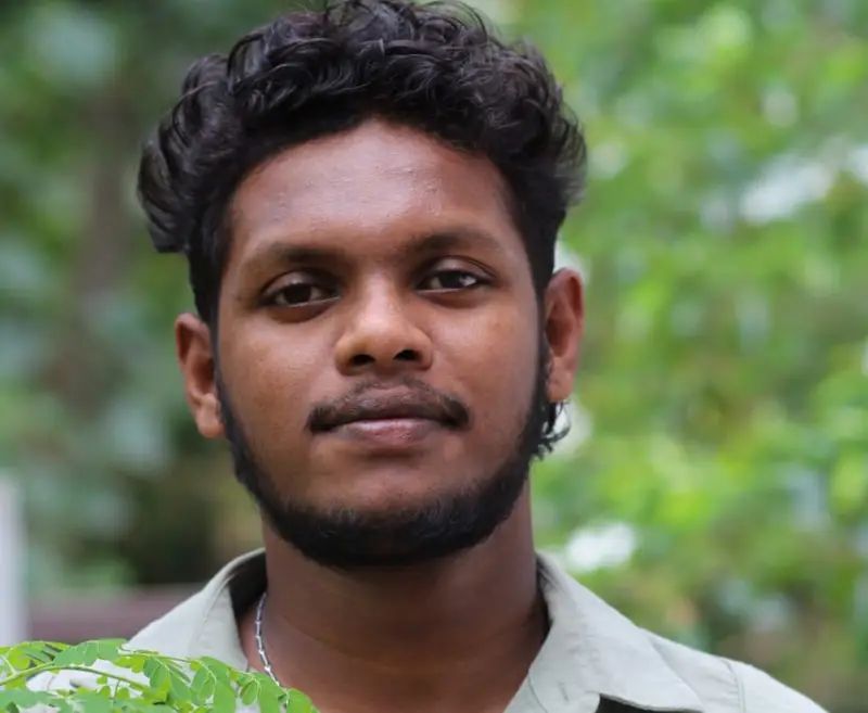 ടോറസ് ലോറിയും ഇലക്ട്രിക് സ്കൂട്ടറും കൂട്ടിയിടിച്ച് യുവാവിന് ദാരുണാന്ത്യം