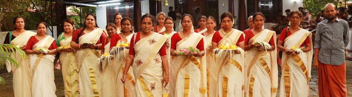 ഗണക സമുദായത്തിന്റെ നേതൃത്വത്തില്‍ താലപ്പൊലി നടത്തി