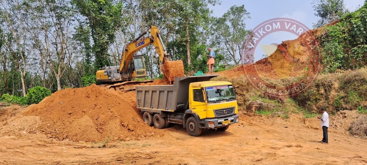 കൊട്ടതട്ടിമലയിലെ മണ്ണെടുപ്പിന് സ്‌റ്റോപ്പ് മെമ്മോ