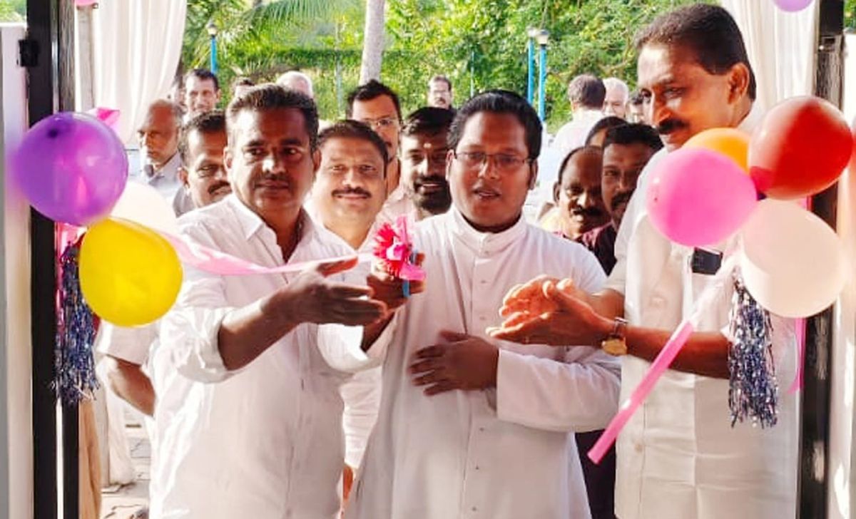 ഓര്‍ശ്ലേം പബ്ലിക്ക് സ്‌കൂളിന്റെ പുതിയ കെട്ടിട സമുച്ചയം ഉദ്ഘാടനം ചെയ്തു