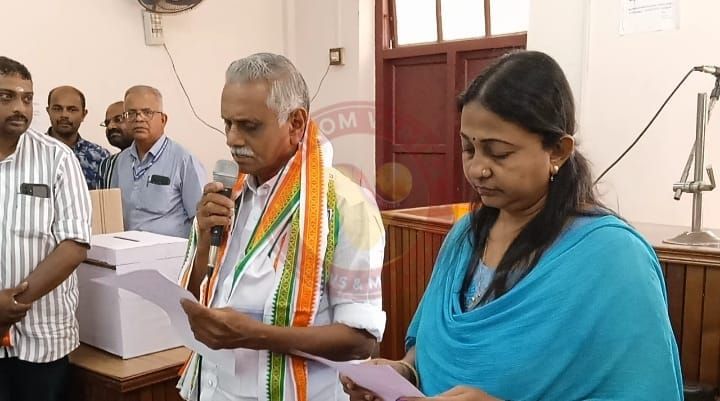 നഗരസഭ ചെയർമാനായി അബ്ദുൽ സലാം റാവുത്തർ ചുമതലയേറ്റു