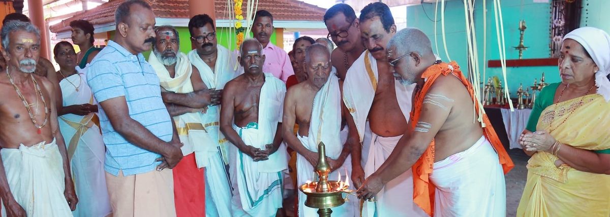 പൊങ്കാല സമര്‍പ്പണം ഭക്തി സാന്ദ്രമായി