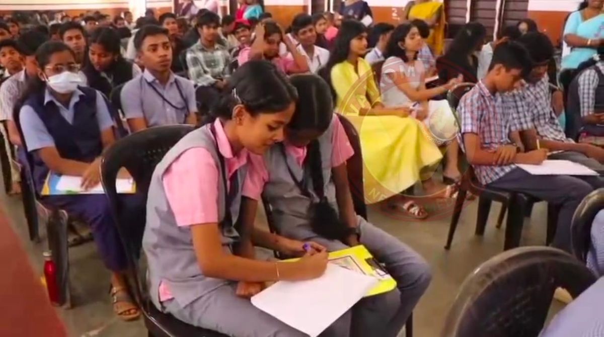 ചീഫ് മിനിസ്റ്റേഴ്‌സ് മെഗാ ക്വിസ്: ജില്ലാതല ടീമുകളെ തിരഞ്ഞെടുത്തു