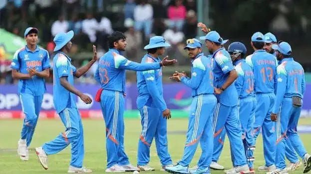അണ്ടര്‍ 19 ലോകകപ്പ് ഫൈനലില്‍ ഇംഗ്ലണ്ടിനെ തകര്‍ത്ത് ഇന്ത്യക്ക് കിരീടം