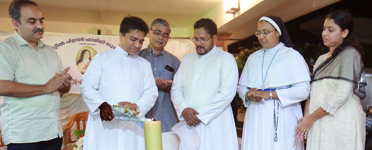 പരസ്പര സ്‌നേഹത്തിന്റെ തണലൊരുക്കാന്‍ കുടുംബയൂണിറ്റുകള്‍ക്ക് കഴിയണം