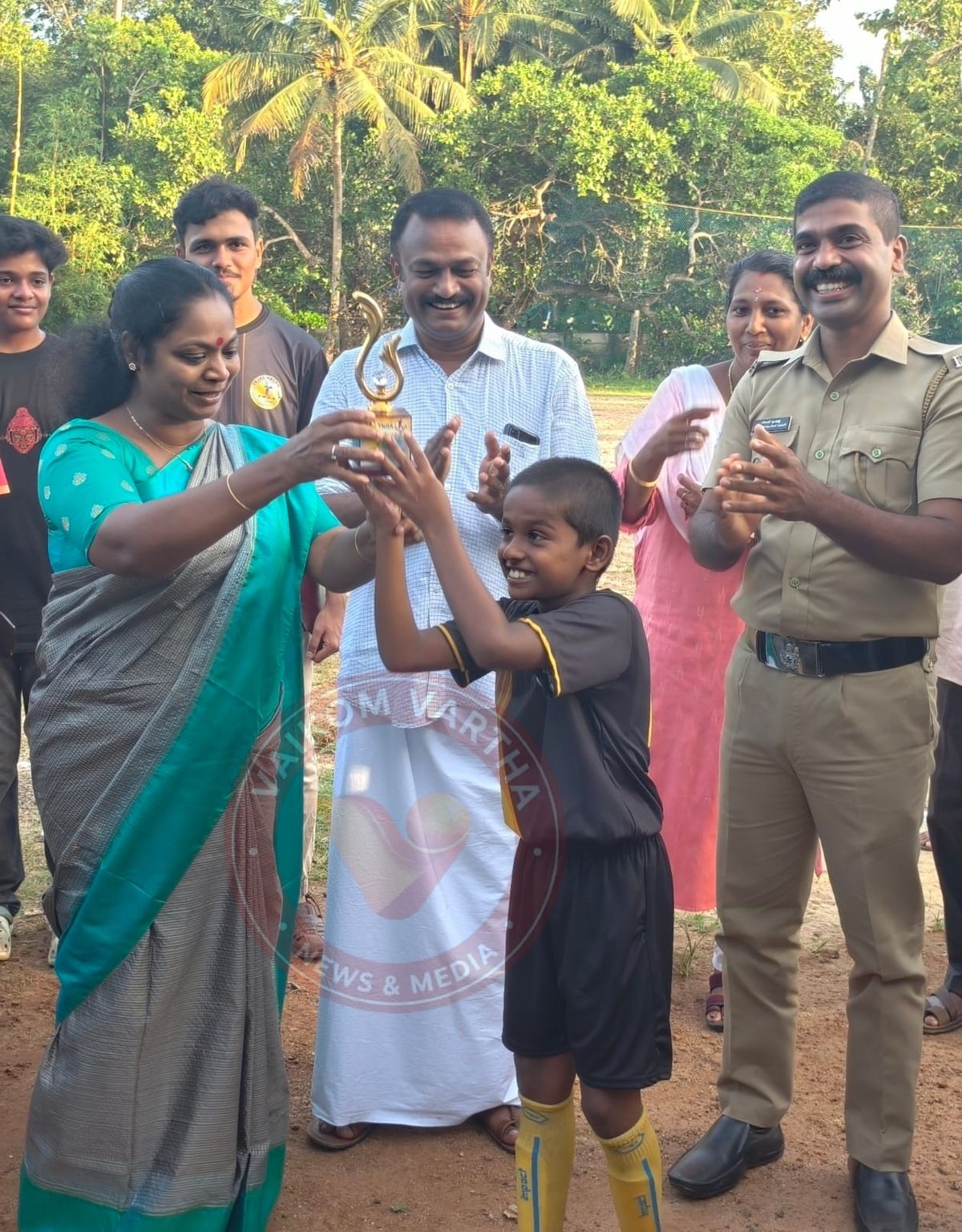 ഫുട്ബോൾ മൈതാനത്ത് വിസ്മയമായി യദു കൃഷ്ണൻ