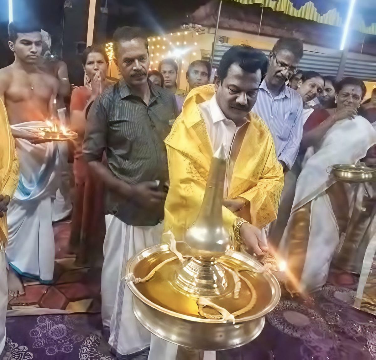 ഭാഗവത സപ്താഹ യജ്ഞവും അഷ്ടബന്ധ കലശവും