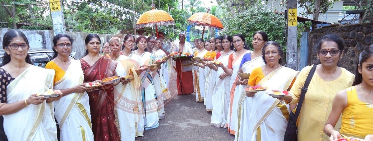 ക്ഷീരവൈകുണ്ഠപുരം ശ്രീപാര്‍ത്ഥസാരഥി ക്ഷേത്രത്തില്‍ ഉത്സവം; കൊടിക്കൂറയും കൊടിക്കയറും സമര്‍പ്പിച്ചു