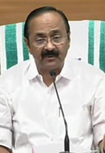 മന്ത്രിമാരുടെ വകുപ്പുകള്‍ സംബന്ധിച്ച ഔദ്യോഗിക വിജ്ഞാപനം ഇന്ന്