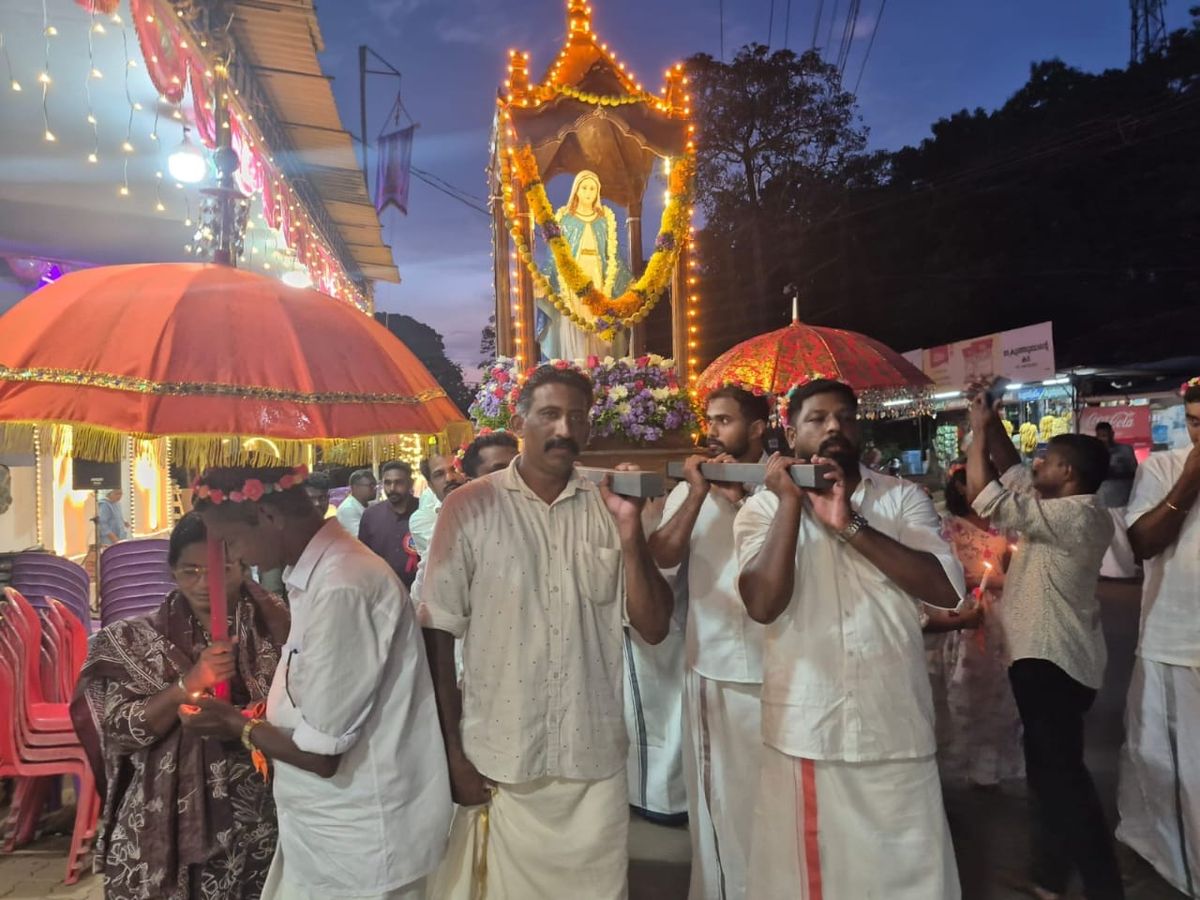 വണക്കമാസാചരണം