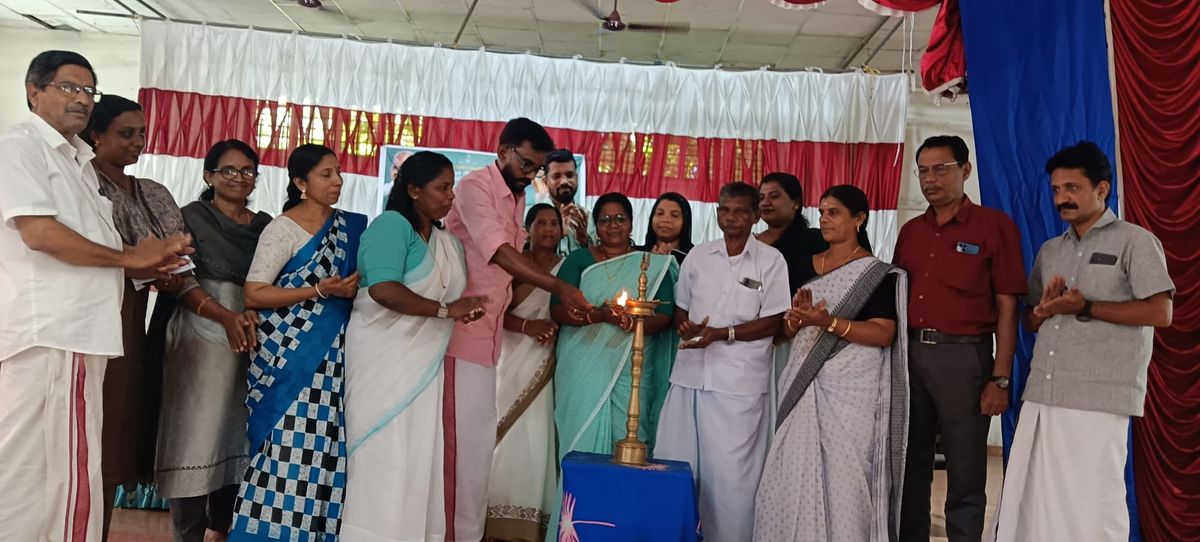 തലയോലപ്പറമ്പിൽ വായനപക്ഷാചരണം പഞ്ചായത്ത്തല ഉദ്ഘാടനം