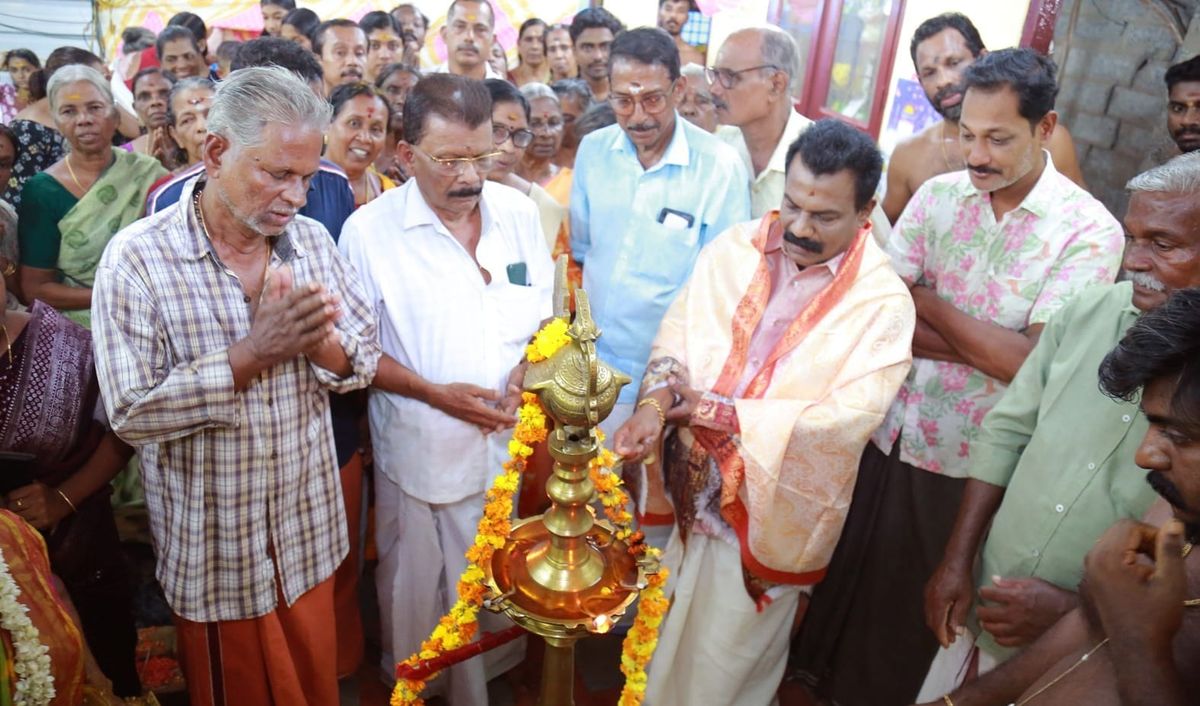 വടകോടില്‍ ഭഗവതി ക്ഷേത്രത്തില്‍ മഹാപ്രസാദ ഊട്ട്