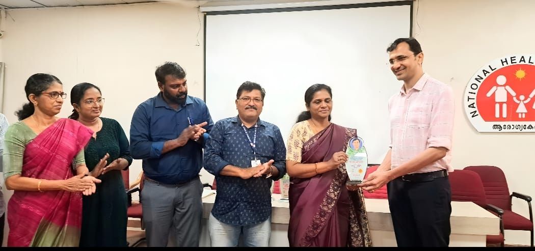 മികച്ച നേട്ടം കൈവരിച്ച ഡോക്ടർമാരെ ആദരിച്ചു