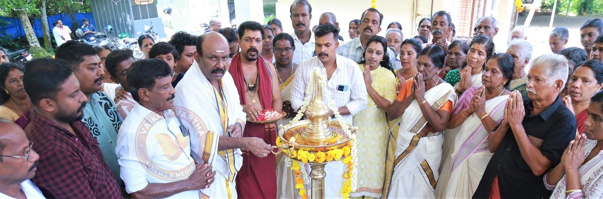 പഴുതുവള്ളില്‍ ക്ഷേത്രത്തില്‍ ഗുരുദേവ പ്രാര്‍ത്ഥനാലയം സമര്‍പ്പണം നടത്തി