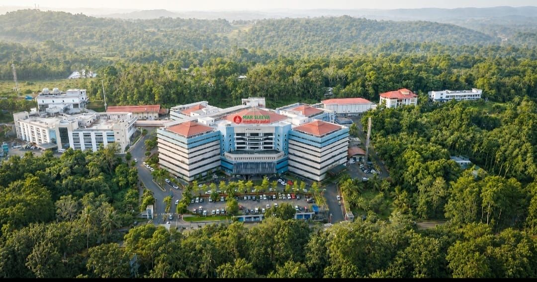 കാൻസർ പരിചരണത്തിൽ പുതിയ നിർവചനവുമായി മാർ സ്ലീവാ കാൻസർ കെയർ ആൻഡ് റിസർച്ച് സെന്ററിനു ഒരു വയസ്സ്