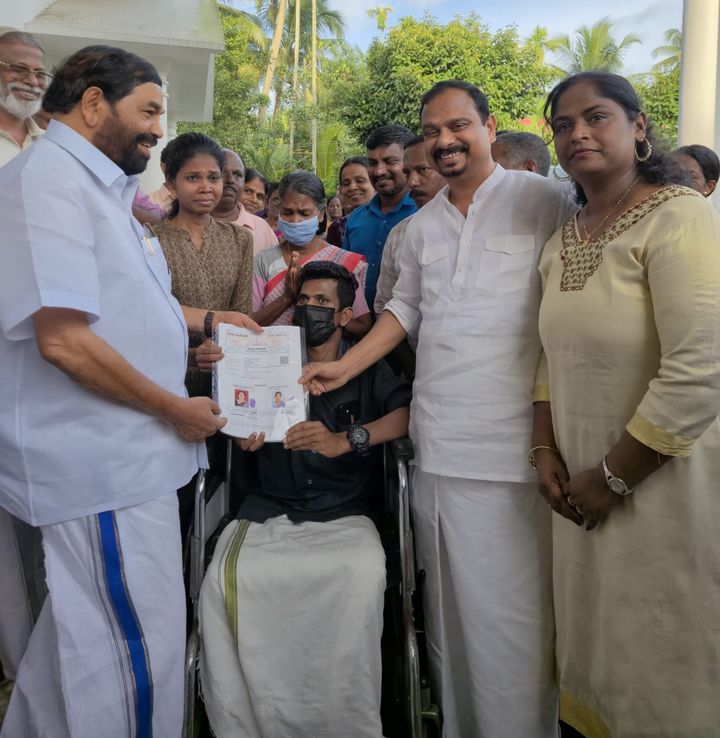 മനസ്സോടിത്തിരി മണ്ണ്: വിഷ്ണുവിന് വീടൊരുങ്ങും