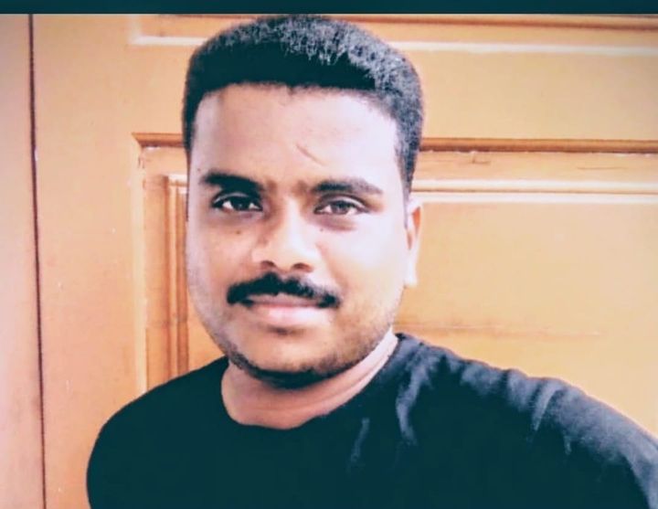 വൈക്കം സ്വദേശിയായ നാടക കലാകാരൻ  കുഴഞ്ഞ് വീണ് മരിച്ചു