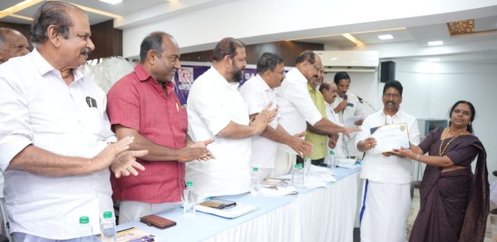 വൈക്കം സെൻട്രൽ ഹൗസിംഗ് സഹകരണ സംഘത്തിന് മികച്ച പ്രവർത്തനത്തിന് അവാർഡ്