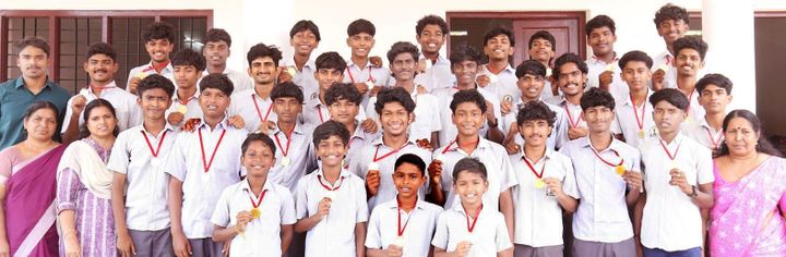 ഉപജില്ലാ കായികമേളയില്‍ ആശ്രമം സ്‌കൂളിന് അഭിമാനകരമായ നേട്ടം