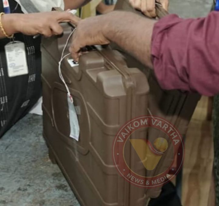 വോട്ട് ഒന്ന് കൂടുതൽ: ആരുടെ?