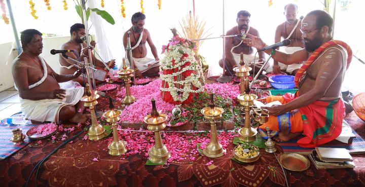 മറുതാപ്പുരയ്ക്കൽ ദേവീക്ഷേത്രത്തിൽ പന്തീരായിരം പുഷ്പാഞ്ജലി