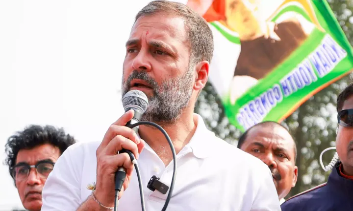 എൽ.ഡി.എഫിനെയും മുഖ്യമന്ത്രിയെയും കടന്നാക്രമിച്ച് രാഹുൽ ഗാന്ധി