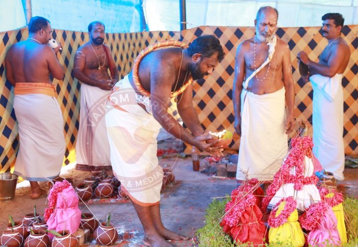 ഉദയംപൂജയും അഷ്ടബന്ധ നവീകരണകലശവും ഭക്തിസാന്ദ്രം