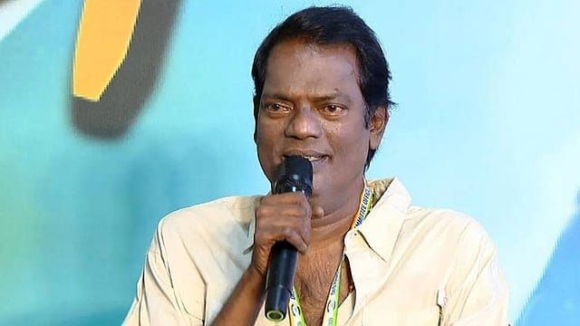 നടൻ സലിംകുമാറിനെ ദേഹാസ്വാസ്ഥ്യത്തെത്തുടർന്ന് ആശുപത്രിയിൽ പ്രവേശിപ്പിച്ചു; നില ഗുരുതരം