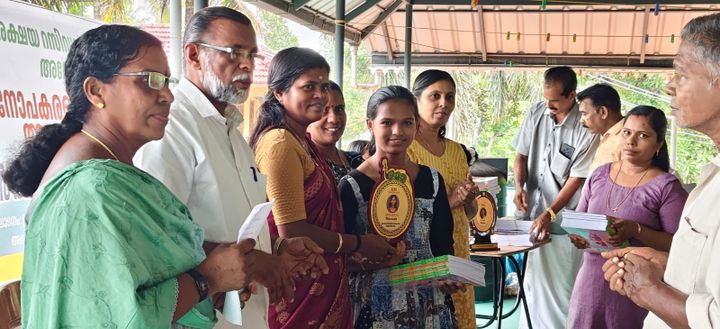 വിദ്യാർത്ഥികളെ അനുമോദിച്ചു
