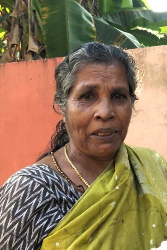 ഒറ്റയ്ക്കു താമസിച്ചിരുന്ന ഗൃഹനാഥയെ വീടിനുള്ളിൽ മരിച്ച നിലയിൽ കണ്ടെത്തി