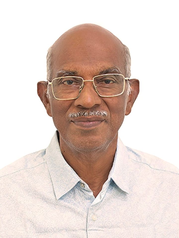ബി. സദാനന്ദൻ (76)